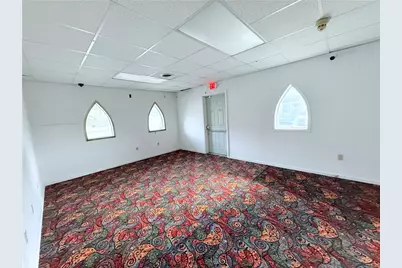 229 N Jefferson St, New Castle, PA 16101 - Photo 5