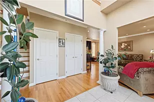 33 Mason Dr, Robinson Twp, PA 15108 - Photo 5