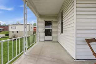 112 2nd Ave, New Eagle, PA 15067 - Photo 23