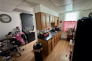 94-96 Stratmore St, Pittsburgh, PA 15205 - Photo 5