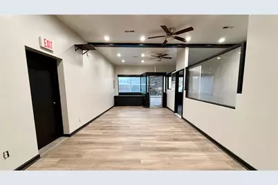 724 Chartiers Avenue, McKees Rocks, PA 15136 - Photo 5