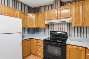 53 Stratford Ct, Collier Township, PA 15106 - Photo 13