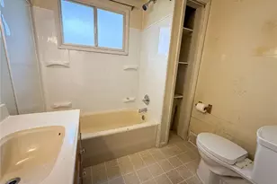 102 Randy Dr, City of But SW, PA 16002 - Photo 29
