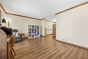138 Jarod Dr, Moon/Crescent Twp, PA 15108 - Photo 5