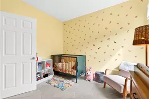 1249 Snee Dr, South Park, PA 15236 - Photo 11