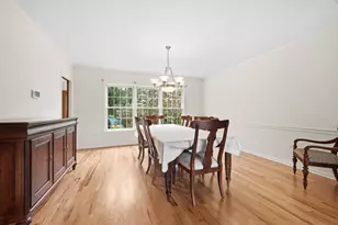 2608 Carriage House Dr, Hampton, PA 15101 - Photo 7