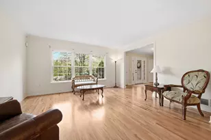 2608 Carriage House Dr, Hampton, PA 15101 - Photo 5