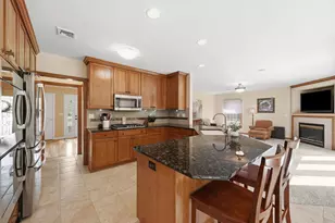 2608 Carriage House Dr, Hampton, PA 15101 - Photo 9