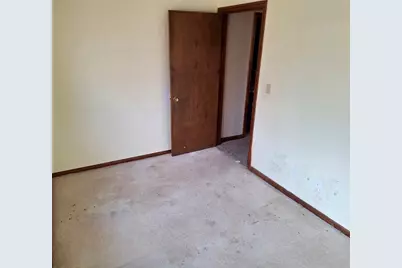 535 Shingler Dr, Washington Township, PA 15613 - Photo 17