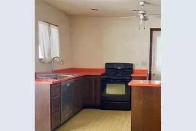 535 Shingler Dr, Washington Township, PA 15613 - Photo 13