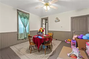 731 Lincoln Ave, Charleroi Boro, PA 15022 - Photo 11