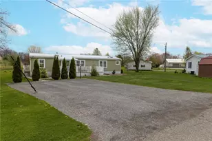 14 Emerald Dr, Pine Township, PA 16127 - Photo 25
