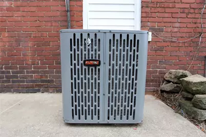 305 Chestnut St, Jeannette, PA 15644 - Photo 21