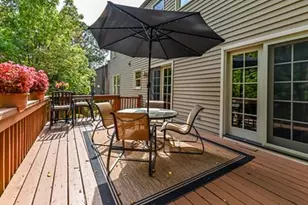 2551 Longmount Dr, Pittsburgh, PA 15090 - Photo 5