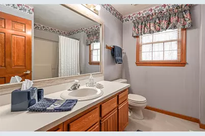 2551 Longmount Drive, Pittsburgh, PA 15090 - Photo 17