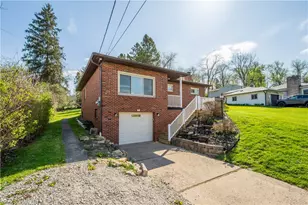 314 Franklin Farms Rd, North Franklin Township, PA 15301 - Photo 3