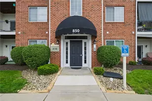 850 Hidden Ridge, South Park, PA 15129 - Photo 3