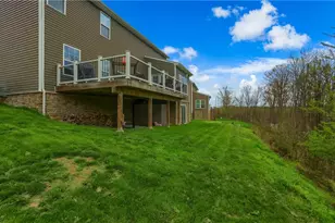 409 Elgin Cir, Moon/Crescent Twp, PA 15108 - Photo 47