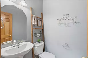 197 W Cruikshank Rd, Middlesex Township, PA 16002 - Photo 31