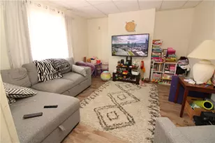 120 Greydon Ave, McKees Rocks, PA 15136 - Photo 7