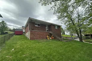 900 State Ave, Coraopolis, PA 15108 - Photo 3