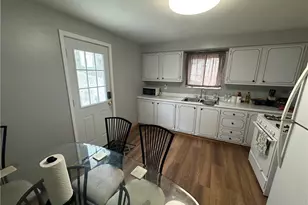 900 State Ave, Coraopolis, PA 15108 - Photo 7