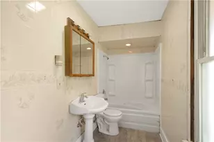 1024 Wilson St, Monessen, PA 15062 - Photo 15