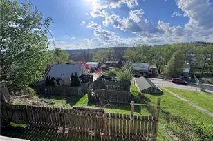 645 Mercer St, Turtle Creek, PA 15145 - Photo 5