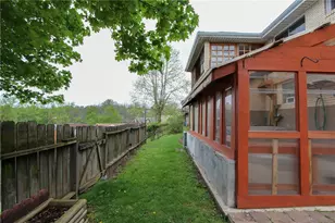 645 Mercer St, Turtle Creek, PA 15145 - Photo 39
