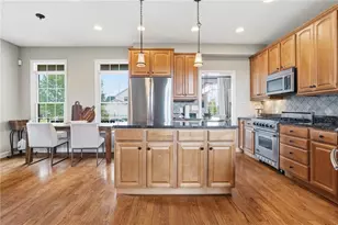503 Meadow Ln, Findlay Township, PA 15026 - Photo 13