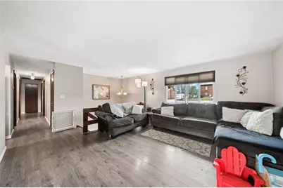 517 Pamela Dr, Penn Twp, PA 15636 - Photo 5