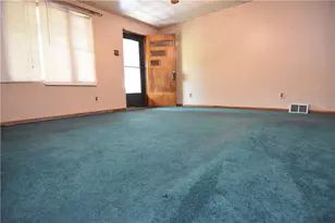 613 E 19th Ave, Munhall, PA 15120 - Photo 5