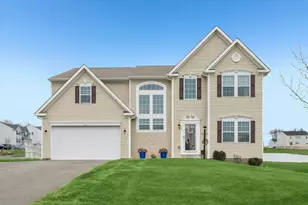 401 Pumpkin Patch Ln, Forward Township, PA 16033 - Photo 1