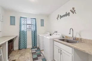 401 Pumpkin Patch Ln, Forward Township, PA 16033 - Photo 29