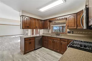 5915 Oak Hill Ct, Export, PA 15632 - Photo 13
