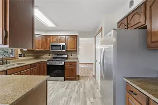 5915 Oak Hill Ct, Export, PA 15632 - Photo 15