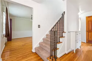 1152 Pinewood Dr, Pittsburgh, PA 15243 - Photo 13