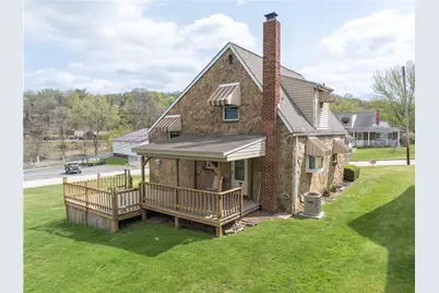 203 George St, Jeannette, PA 15644 - Photo 23