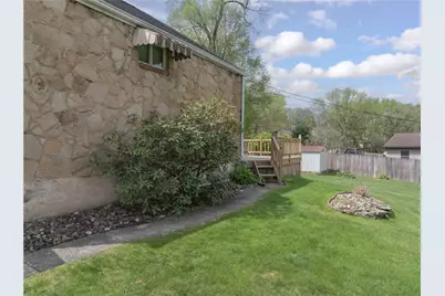 203 George St, Jeannette, PA 15644 - Photo 27