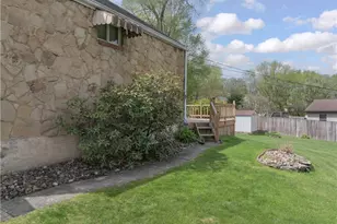 203 George St, Jeannette, PA 15644 - Photo 27