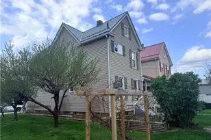1302 5th Ave, Ford City Boro, PA 16226 - Photo 3