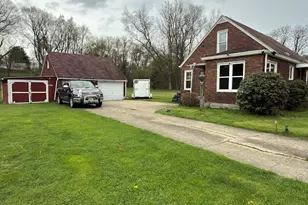 32 Hamburg Rd, Hempfield Township, PA 16125 - Photo 23