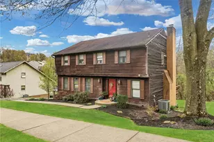 623 W Parliament Dr, Coraopolis, PA 15108 - Photo 35