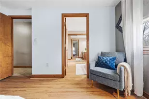 623 W Parliament Dr, Coraopolis, PA 15108 - Photo 21