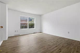 234 Dinwiddie, Pittsburgh, PA 15219 - Photo 5