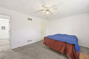 1050 Lynn Portal Rd, Canton Township, PA 15301 - Photo 19