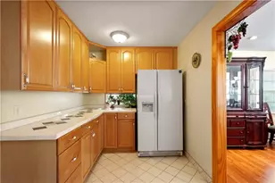 806 Kerry Hill Dr, Pittsburgh, PA 15234 - Photo 7