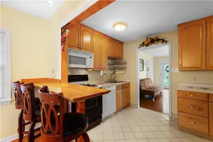 806 Kerry Hill Dr, Pittsburgh, PA 15234 - Photo 5