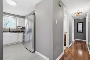 120 Bassie Dr, Zelienople, PA 16063 - Photo 13