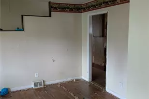 212 Fayette Ave, Luzerne Township, PA 15444 - Photo 7
